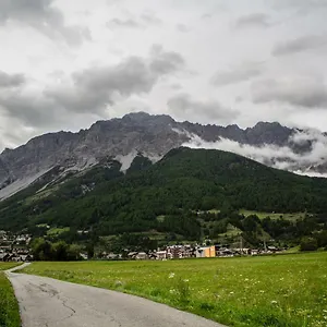 https://casa-cater.it-lombardy.com